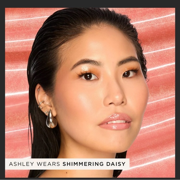 tarte Shimmering Pink Lip Gloss - Picture 4 of 6